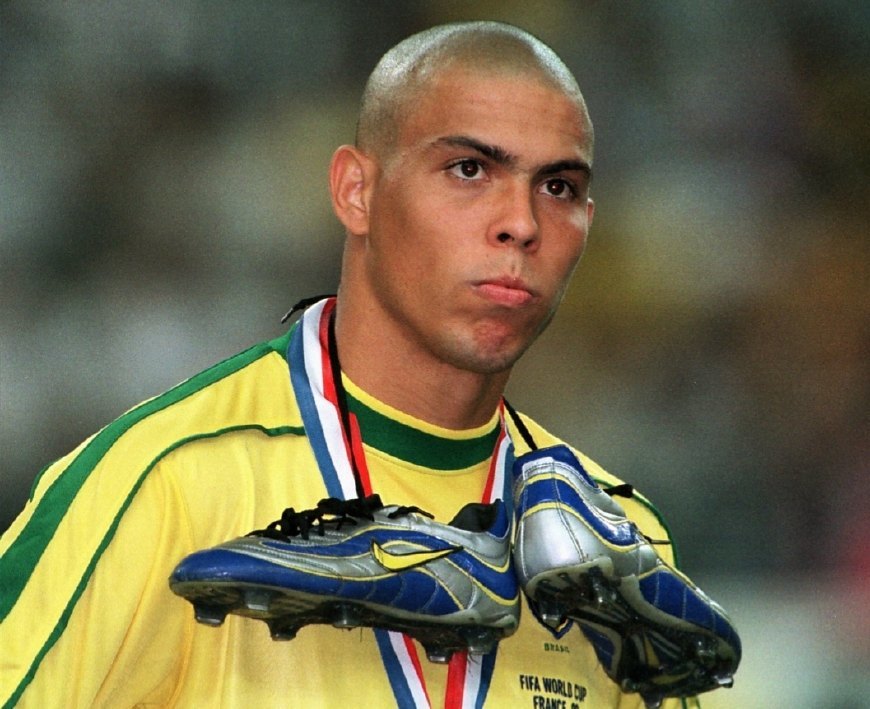 到休息区等 到休息区等