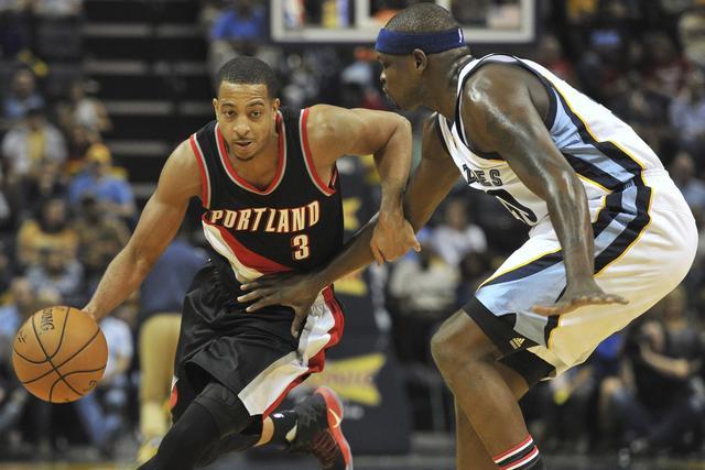 许多球队在 许多球队在