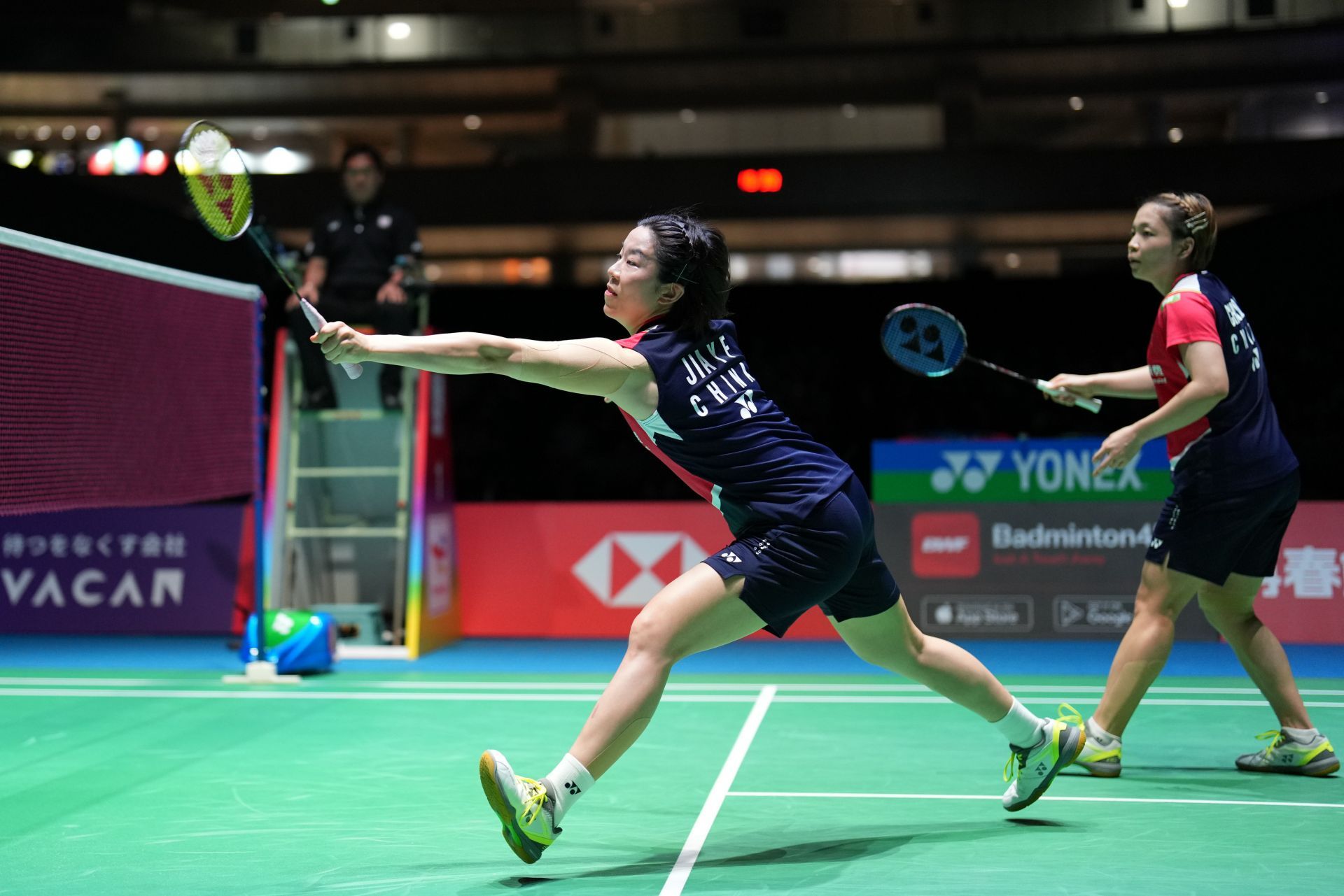 占据主动 占据主动