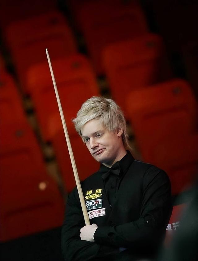 任何一名职 任何一名职