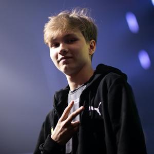 年轻球员挑 年轻球员挑