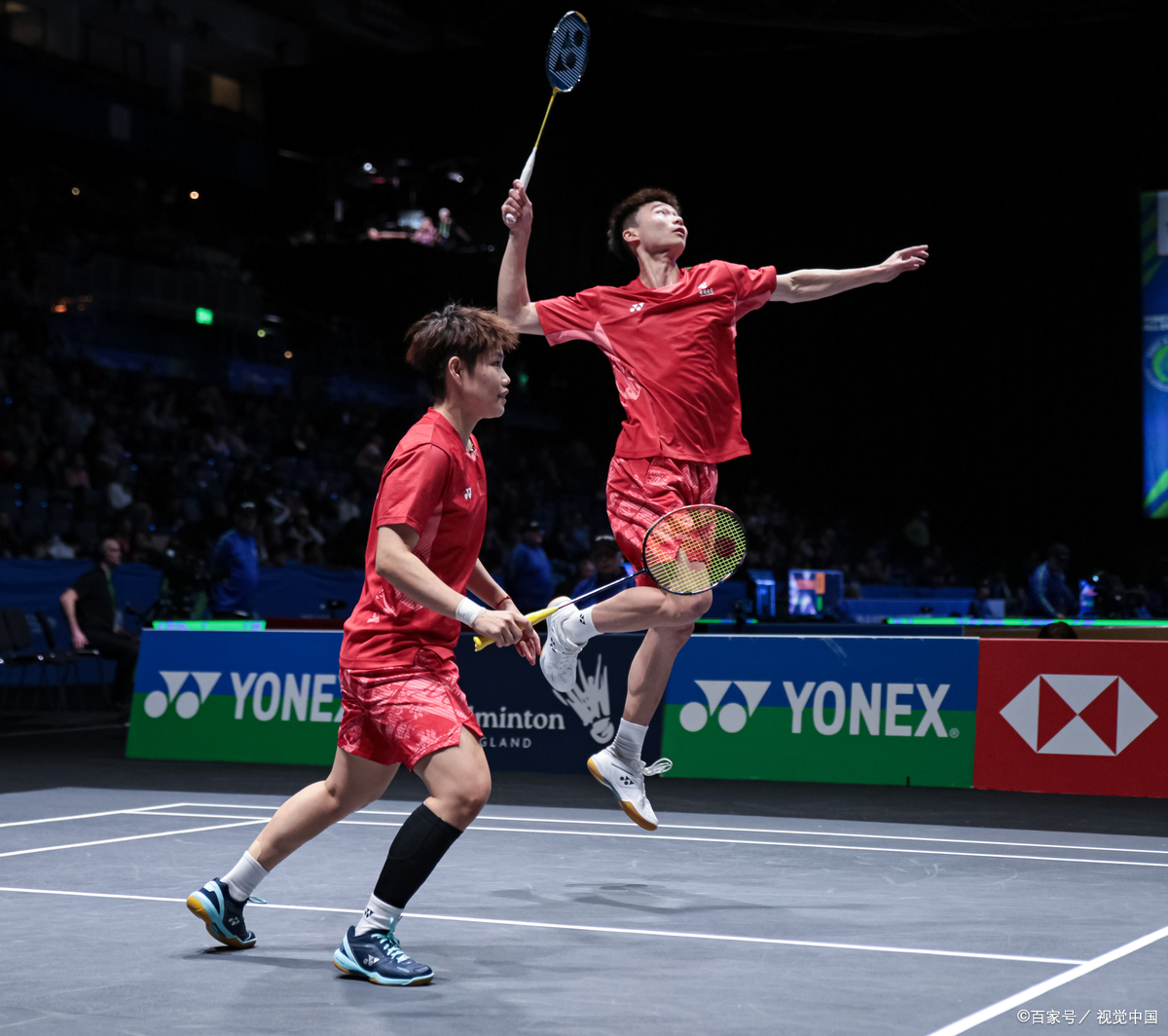 而然地被這 而然地被這