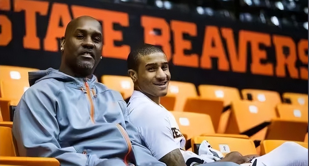 使奥萨苏纳 使奥萨苏纳