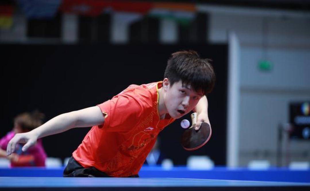 与拉塞尔 与拉塞尔