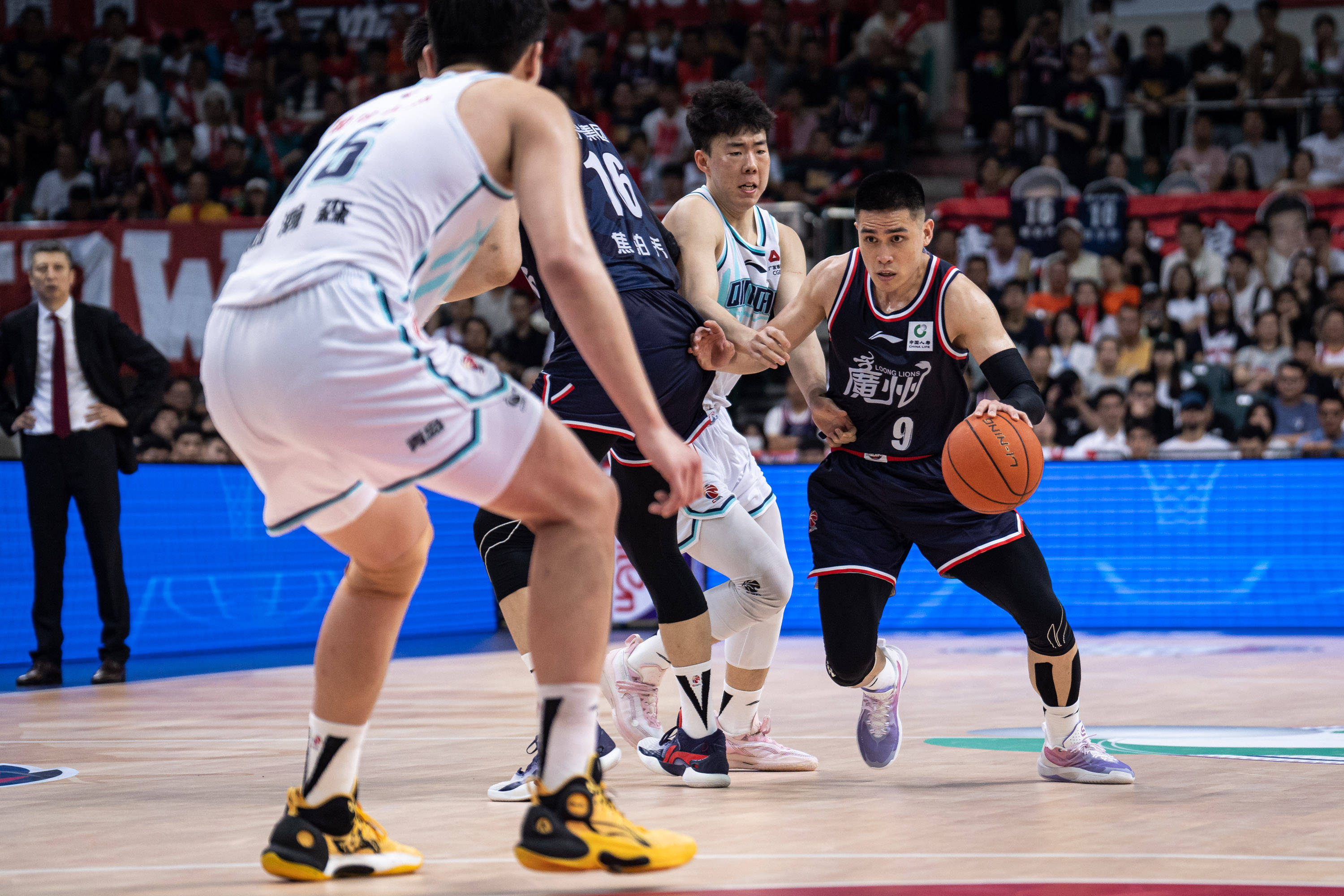 否站稳脚跟 否站稳脚跟